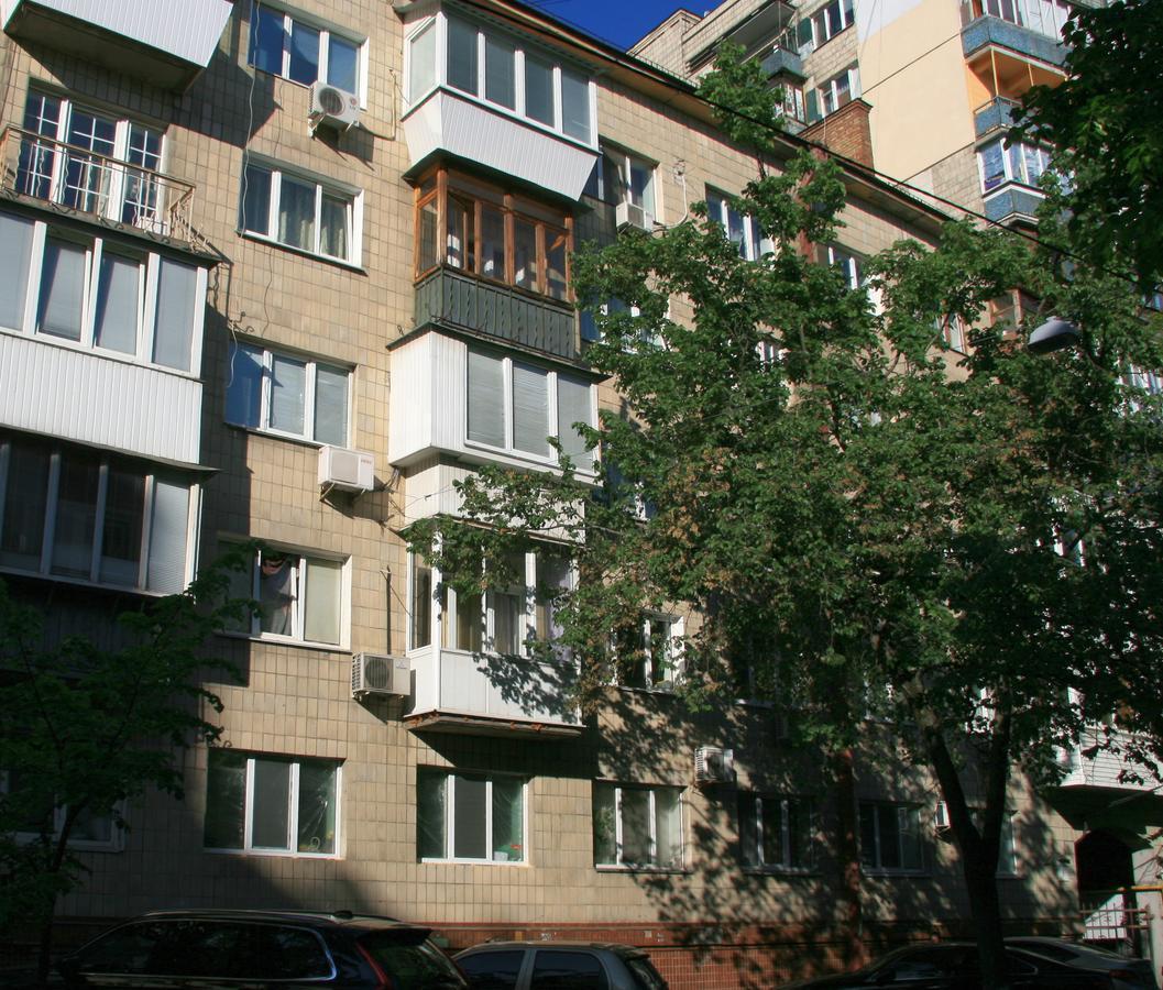 Luxury Apartment In The Heart Of The Capital Kyiv Exterior photo